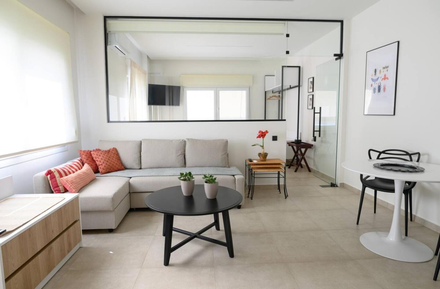 Lighthouse Apartments أليكسانثيربوليس المظهر الخارجي الصورة
